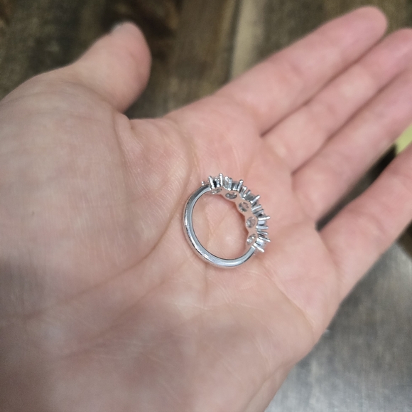 Kendra Scott Cailin Ring - Picture 10 of 11